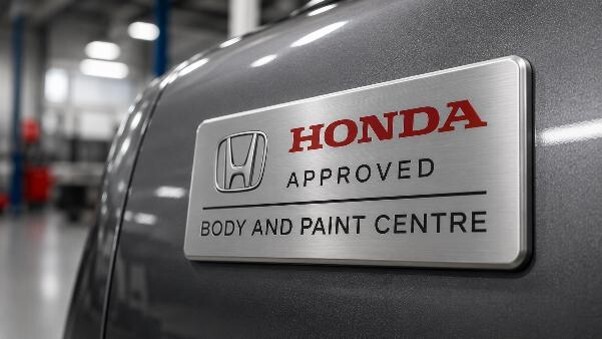 Honda Approved Body and Paint Centre representing a Honda approved repairer for accident repairs.